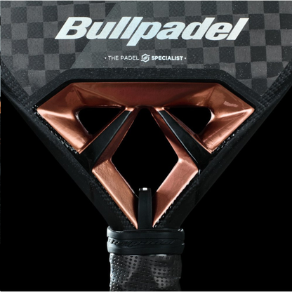 BULLPADEL VERTEX 04 - Juan Tello's (2025)